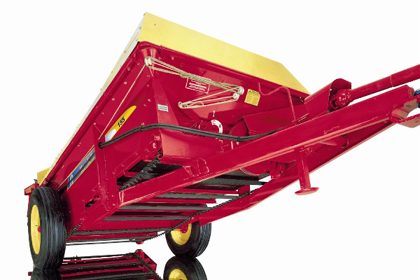 New Holland | 100 Series Box Spreaders | Model 145 for sale at H&M Equipment Co., Inc. New York