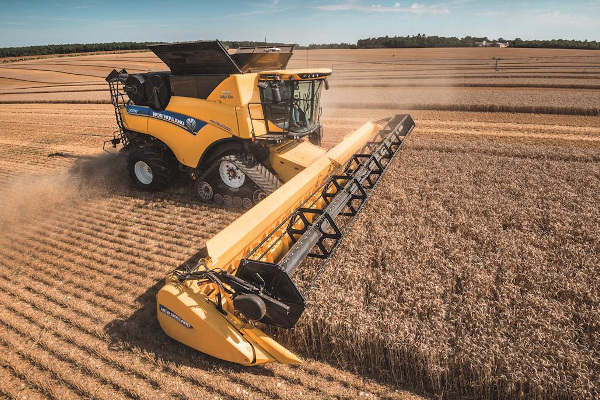 New Holland | CR Revelation | Model CR10.90 Opti-Clean for sale at H&M Equipment Co., Inc. New York
