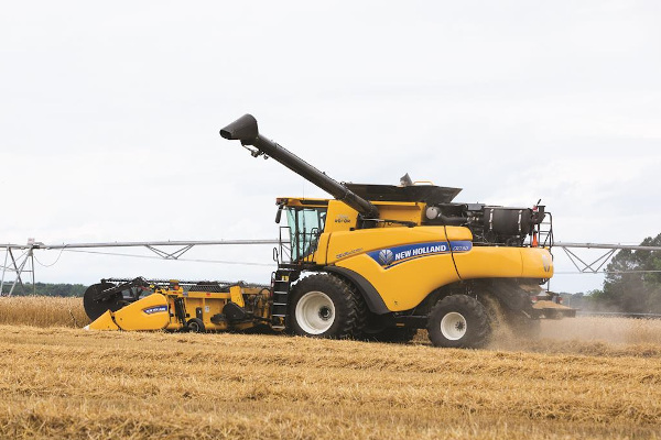 New Holland CR7.90 for sale at H&M Equipment Co., Inc. New York