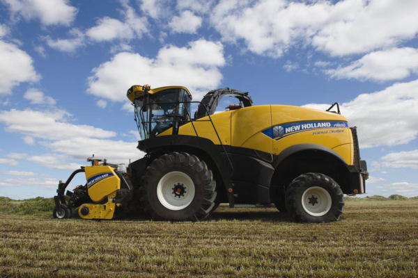 New Holland FR650 for sale at H&M Equipment Co., Inc. New York