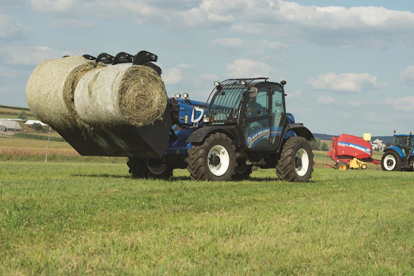 New Holland LM9.35 for sale at H&M Equipment Co., Inc. New York