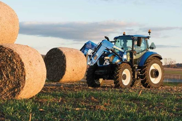 New Holland | T5 Series | Model T5.110 Dual Command™ for sale at H&M Equipment Co., Inc. New York