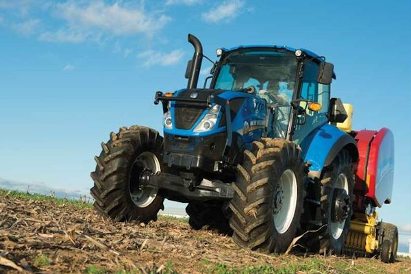 New Holland T5.90 Dual Command™ for sale at H&M Equipment Co., Inc. New York