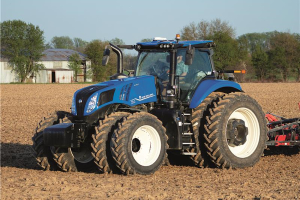 New Holland | Genesis T8 With PLM Intelligence™ | Model T8.435 for sale at H&M Equipment Co., Inc. New York