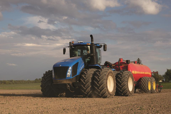 New Holland T9.600 Wheeled and SmartTrax™ for sale at H&M Equipment Co., Inc. New York