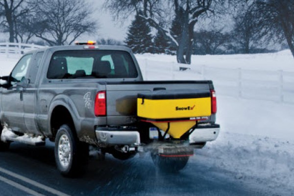 SnowEx | Tailgate Pro | Model SP-325 for sale at H&M Equipment Co., Inc. New York